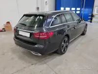 Usata Mercedes C300e Business 194 CV (142 kW) 2020 Nero Station wagon