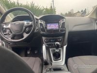 Usata Ford Focus Titanium 115 CV (84 kW) 2011 Bianco Berlina