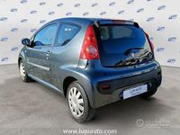 Usata Peugeot 107 Urban Move 68 CV (50 kW) 2008 Nero Utilitaria