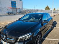 Gebraucht Mercedes A180 Premium 109 PS (80 kW) 2017 Schwarz Limousine