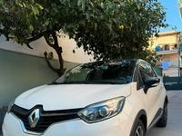 Usata Renault Captur 90 CV (66 kW) 2014 Grigio SUV