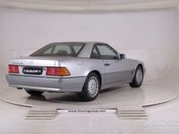 Usata Mercedes SL300 231 CV (169 kW) 1992 Argento Cabrio