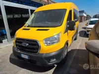 Usata Ford Transit Trend 131 CV (96 kW) 2022 Giallo Station wagon