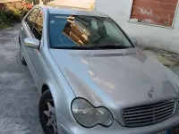 Usata Mercedes 220 143 CV (105 kW) 2003 Grigio Berlina
