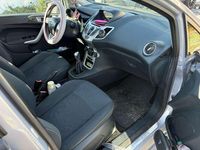 Usata Ford Fiesta 82 CV (60 kW) 2012 Berlina