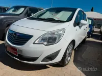 Usata Opel Meriva 110 CV (80 kW) 2011 Bianco Monovolume
