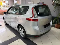 Usata Renault Scenic E-Tech Dynamique 131 CV (96 kW) 2011 Argento Monovolume