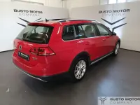 Usata VW Golf Alltrack Executive 184 CV (135 kW) 2016 Rosso / metallizzato Station wagon