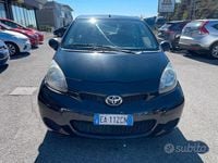 Usata Toyota Aygo Sol 68 CV (50 kW) 2009 Grigio Utilitaria