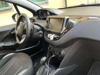 Usata Peugeot 208 Active 82 CV (60 kW) 2015 Utilitaria