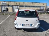 Usata Ford Fusion 68 CV (50 kW) 2009 Bianco Utilitaria