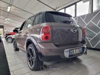 Usata Mini Cooper 111 CV (81 kW) 2013 Bronze Utilitaria