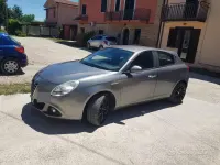 Usata Alfa Romeo Giulietta 105 CV (77 kW) 2014 Grigio Utilitaria