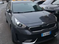 Usata Kia Niro 105 CV (77 kW) 2019 Grigio SUV