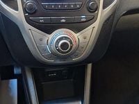 Usata Hyundai ix20 Comfort 90 CV (66 kW) 2013 Bianco Utilitaria