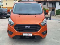 Usata Ford Transit Custom Trend 131 CV (96 kW) 2022 Arancione Furgone
