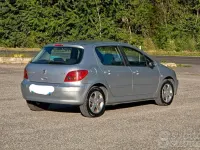 Usata Peugeot 307 109 CV (80 kW) 2005 Grigio Berlina