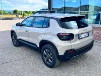 Nuova Jeep Avenger Longitude 109 CV (80 kW) 2026 Avorio SUV