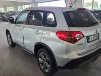 Usata Suzuki Vitara 120 CV (88 kW) 2017 Grigio SUV