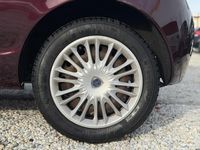 Usata Lancia Ypsilon 75 CV (55 kW) 2007 Viola Utilitaria