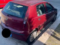 Usata Fiat Punto Classica 77 CV (56 kW) 2009 Rosso Utilitaria