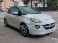 Usata Opel Adam 70 CV (51 kW) 2014 Bianco Utilitaria