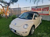 Usata VW New Beetle 102 CV (75 kW) 2004 Bianco Utilitaria
