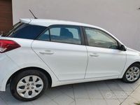 Usata Hyundai i20 Classic 75 CV (55 kW) 2016 Bianco Utilitaria