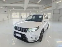 Usata Suzuki Vitara 101 CV (74 kW) 2024 Bianco SUV