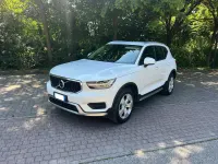 Usata Volvo XC40 Business Edition 150 CV (110 kW) 2019 Bianco SUV