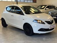 Usata Lancia Ypsilon S 70 CV (51 kW) 2021 Bianco Utilitaria