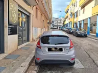 Usata Ford Fiesta Titanium 71 CV (52 kW) 2012 Viola Berlina
