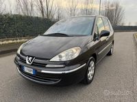 usata Peugeot 807 2.0 HDi 163CV ST, 7 posti, euro 5, anno 2011