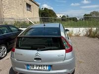 Usado Citroën C4 110 CV (80 kW) 2006 Gris Coupe