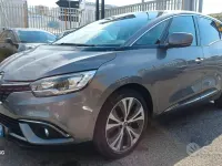 Usata Renault Scénic IV Intens 110 CV (80 kW) 2018 Grigio Monovolume