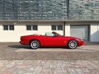 Usata Jaguar XKR Supercharged 363 CV (266 kW) 1998 Rosso Cabrio