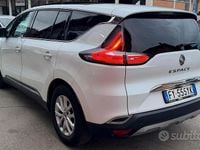 Usata Renault Espace Initiale Paris 200 CV (147 kW) 2019 Bianco Monovolume