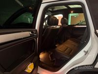 Usata VW Touareg 245 CV (180 kW) 2012 Bianco SUV