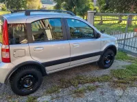 Usata Fiat Panda 4x4 69 CV (50 kW) 2007 Grigio Utilitaria