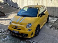 Usata Abarth 695 179 CV (131 kW) 2011 Giallo Utilitaria