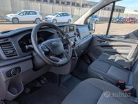 Begagnad Ford Tourneo Trend 131 HK (96 kW) 2019 Grå Minibuss