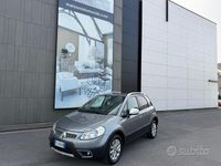 Usata Fiat Sedici Emotion 120 CV (88 kW) 2012 Grigio SUV