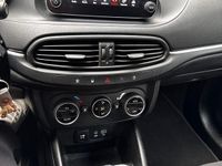 Usata Fiat Tipo 120 CV (88 kW) 2016 Grigio Utilitaria