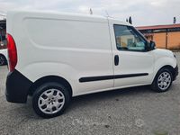 Usata Fiat Doblò 120 CV (88 kW) 2018 Bianco Monovolume