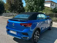 Usata VW T-Roc Cabriolet 150 CV (110 kW) 2020 Bluazzurro Cabrio