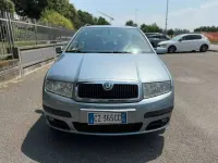 Usata Skoda Fabia Style 75 CV (55 kW) 2005 Grigio Station wagon