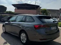 Usata Skoda Octavia Executive 116 CV (85 kW) 2023 Grigio Station wagon