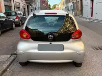 Usata Toyota Aygo 68 CV (50 kW) 2007 Grigio Utilitaria