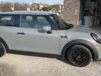 Usata Mini Cooper SE 75 kW (102 CV) 2022 Grigio Utilitaria