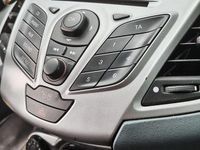 Usata Ford Fiesta Trend 70 CV (51 kW) 2009 Bianco Utilitaria